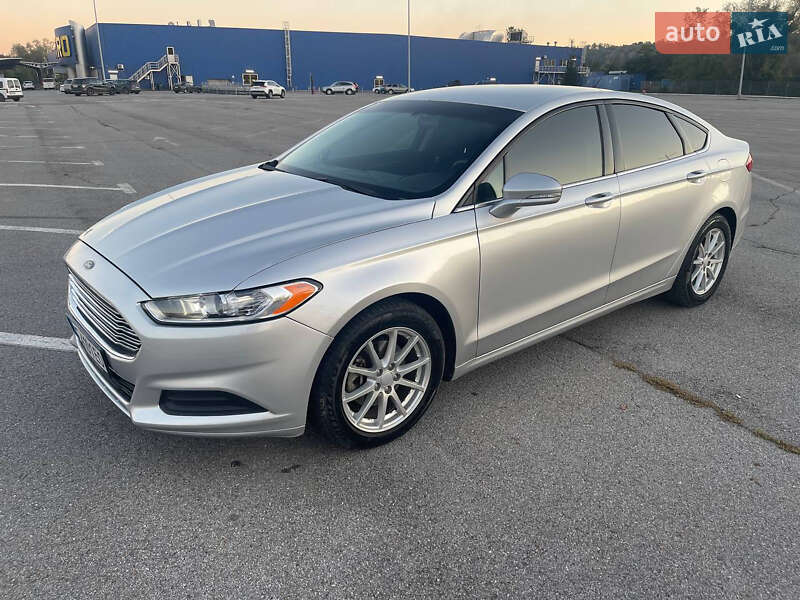 Ford Fusion 2014