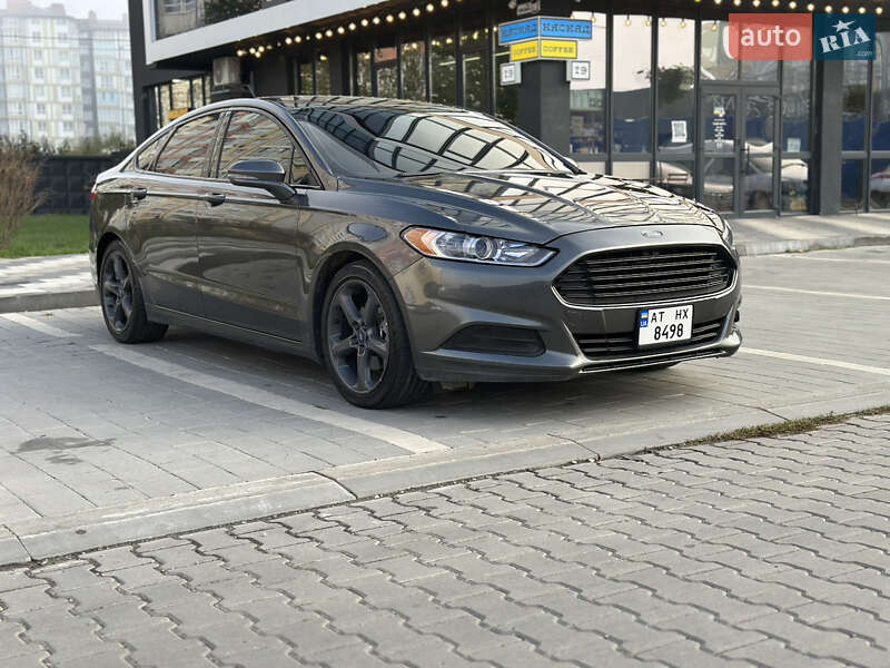Седан Ford Fusion 2014 в Ивано-Франковске