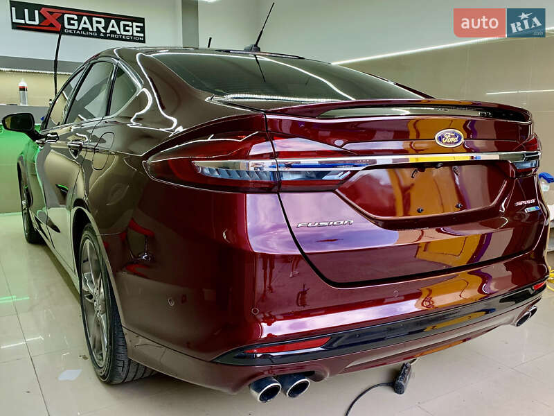 Седан Ford Fusion 2016 в Киеве