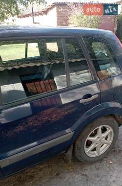 Хэтчбек Ford Fusion 2008 в 