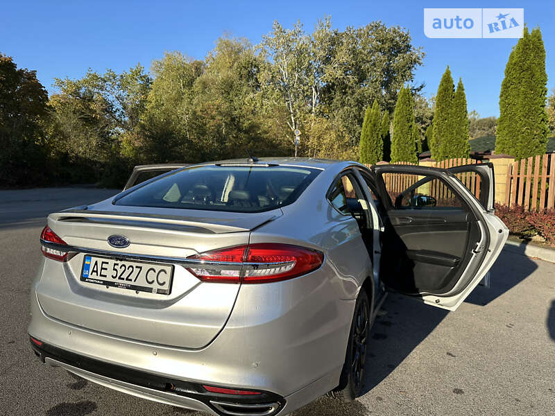 Седан Ford Fusion 2017 в Днепре