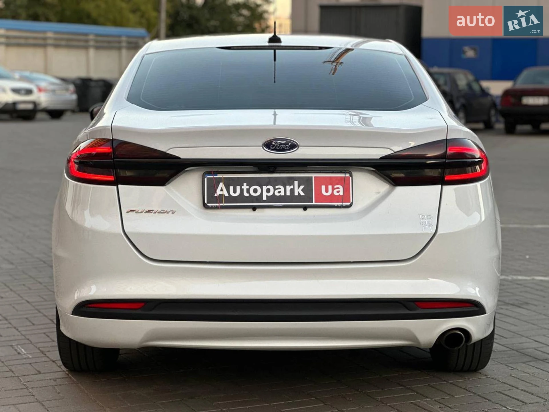 2016 Ford Fusion - мініатюра 9
