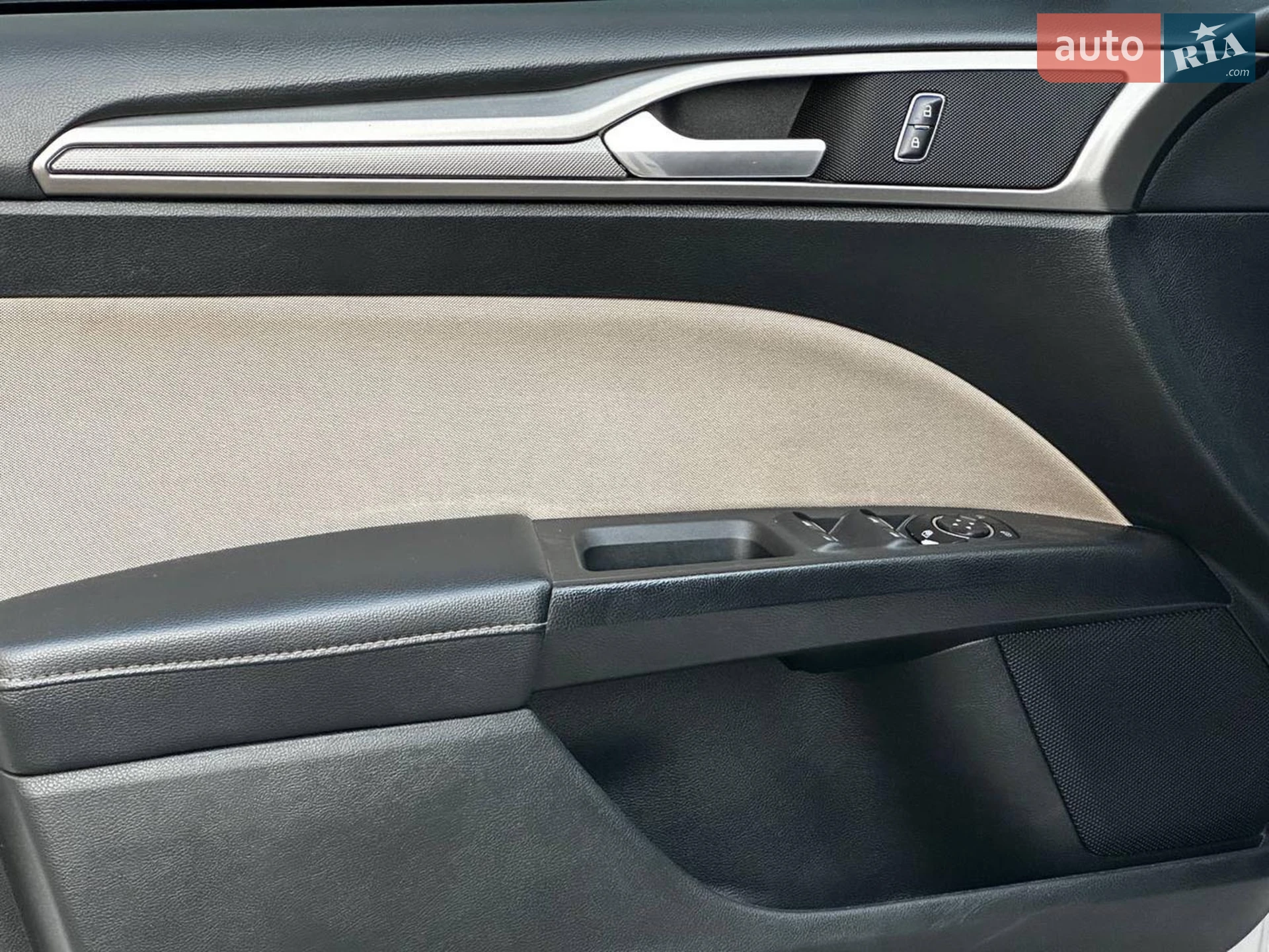 2016 Ford Fusion - мініатюра 14