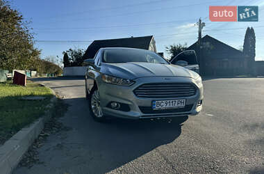 Седан Ford Fusion 2014 в Хмельницькому