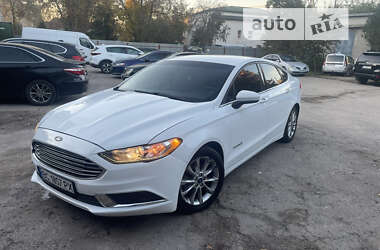 Седан Ford Fusion 2017 в Львове