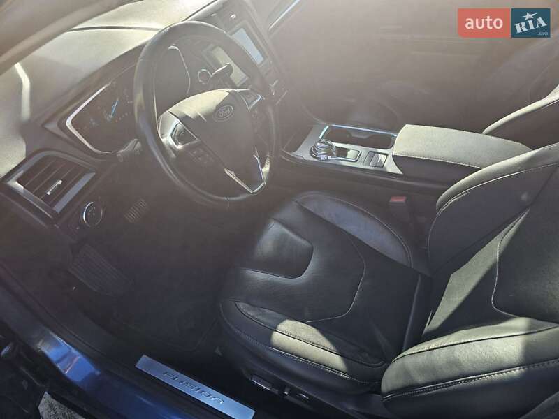 Седан Ford Fusion 2019 в Києві