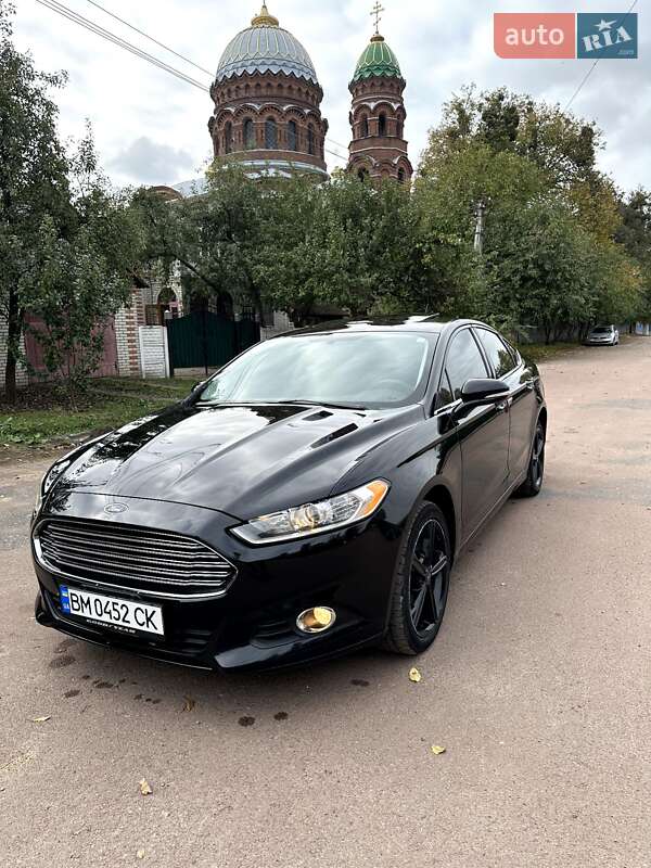 Седан Ford Fusion 2015 в Тростянці