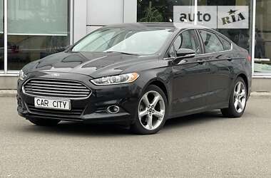 Ford Fusion 2015