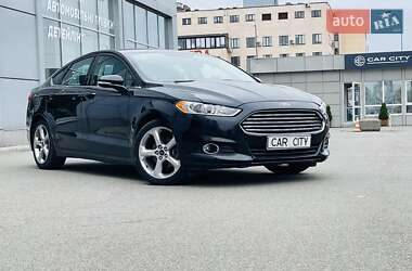 Ford Fusion 2015