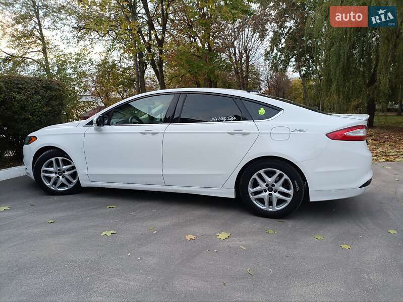 Седан Ford Fusion 2014 в Белой Церкви