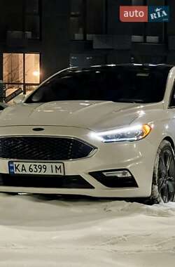 Седан Ford Fusion 2016 в Киеве