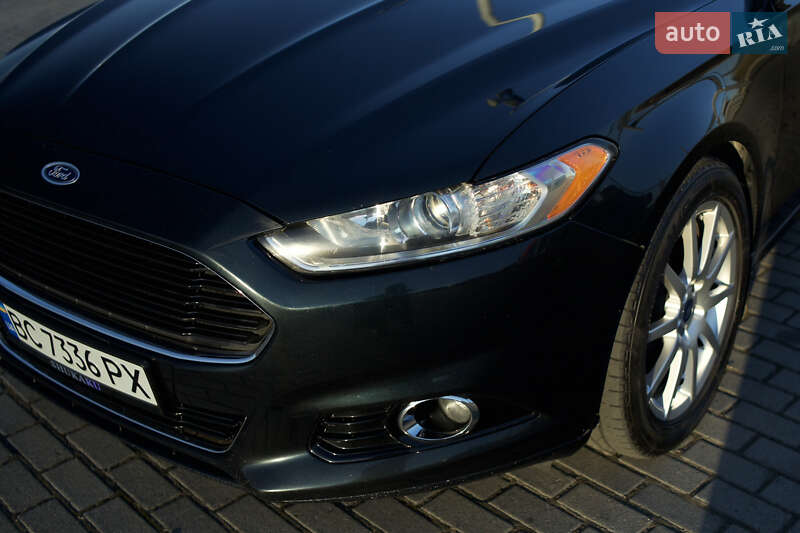 Седан Ford Fusion 2014 в Хмельницькому