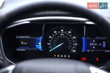 Седан Ford Fusion 2015 в 