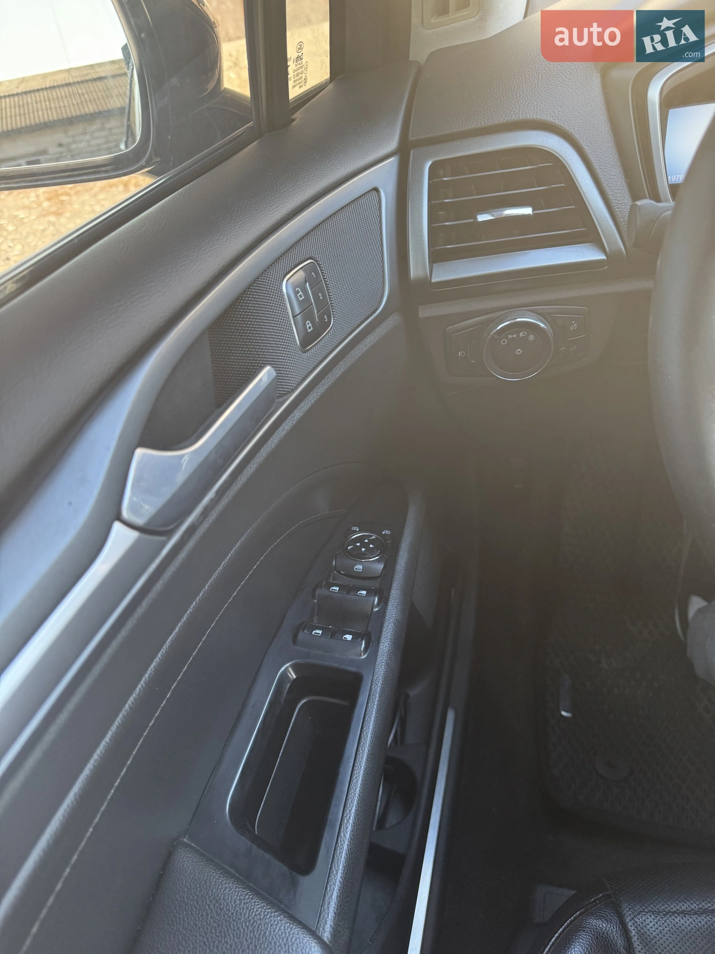 2014 Ford Fusion - мініатюра 2