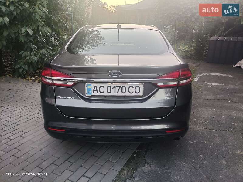 Седан Ford Fusion 2016 в Луцке