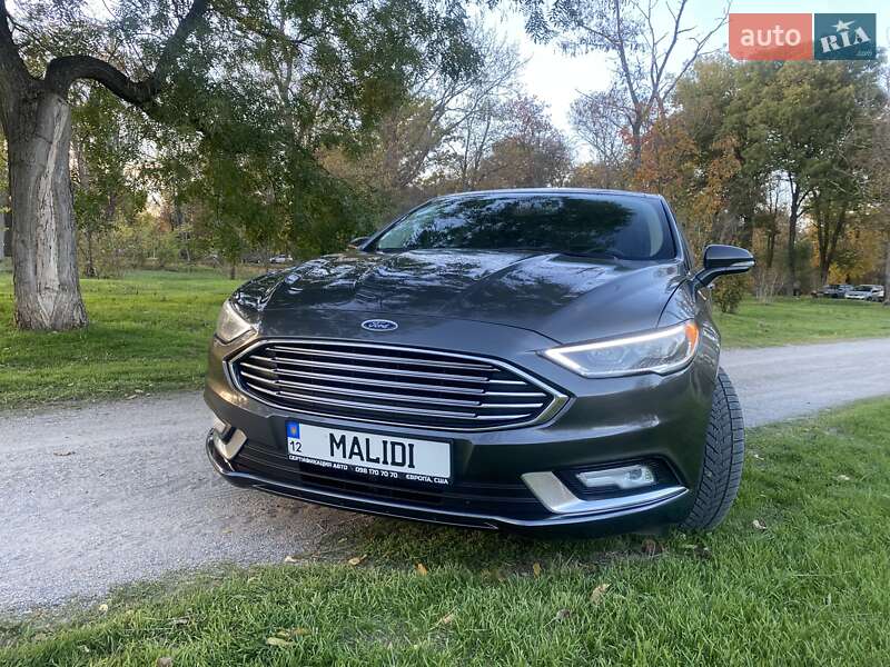 Седан Ford Fusion 2016 в Кропивницком