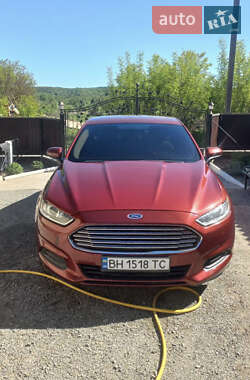 Седан Ford Fusion 2014 в Одесі