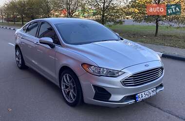 Седан Ford Fusion 2019 в Києві