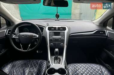 Седан Ford Fusion 2014 в Сумах