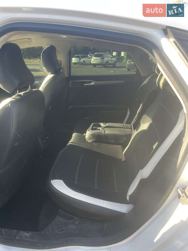 Седан Ford Fusion 2016 в Одессе фото 5 Седан Ford Fusion 2016 в Одессе