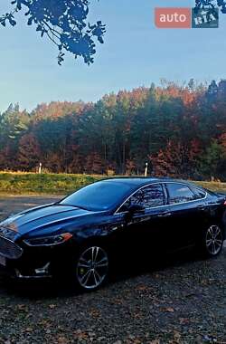 Седан Ford Fusion 2020 в 