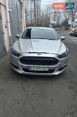 Седан Ford Fusion 2015 в Києві