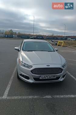 Седан Ford Fusion 2015 в Києві