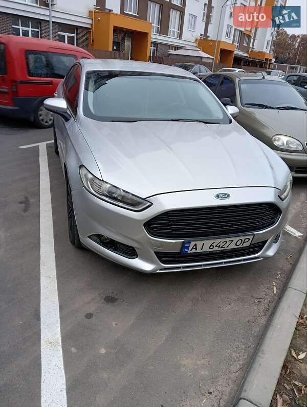 Седан Ford Fusion 2015 в Киеве