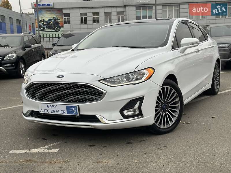 Седан Ford Fusion 2018 в Києві