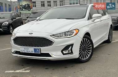 Ford Fusion 2018