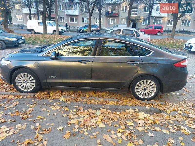 Ford Fusion 2014
