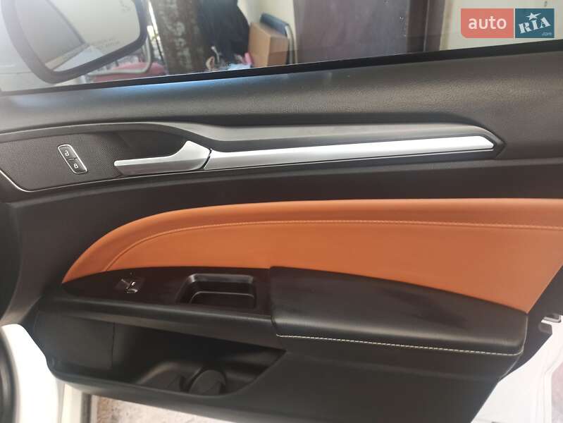 Седан Ford Fusion 2019 в Одессе