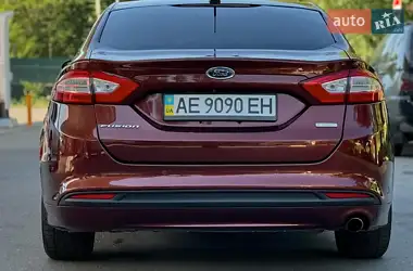 Ford Fusion 2015