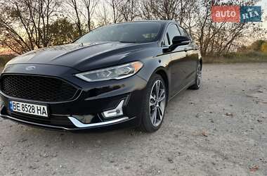 Седан Ford Fusion 2019 в Первомайске