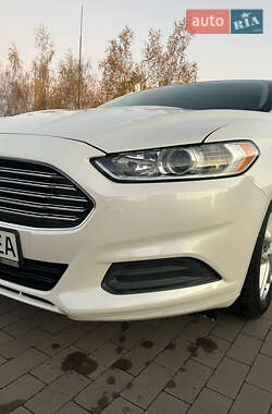 Седан Ford Fusion 2012 в Сумах