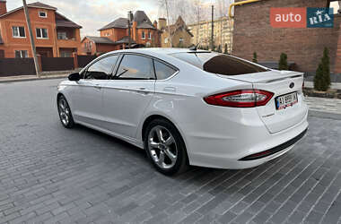 Седан Ford Fusion 2013 в Полтаві