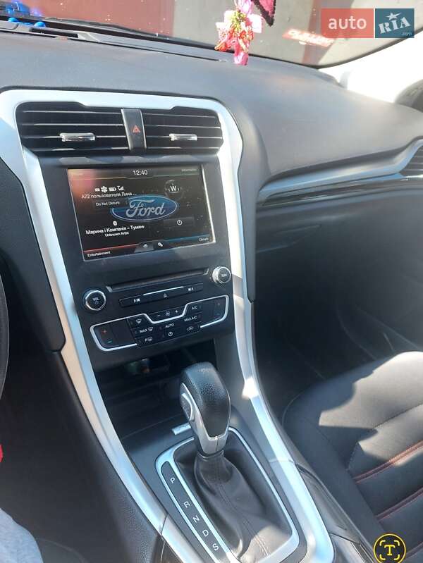 Седан Ford Fusion 2015 в Одессе