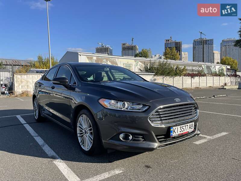 Ford Fusion 2016