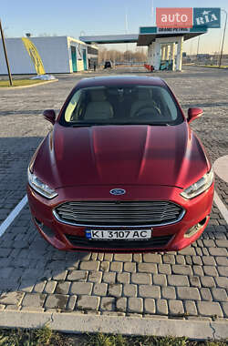 Седан Ford Fusion 2015 в Киеве