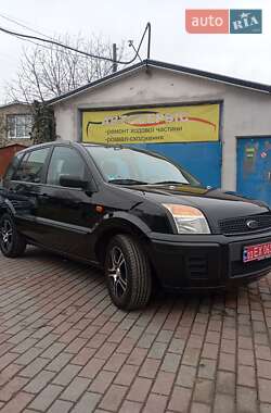 Хэтчбек Ford Fusion 2007 в Каменец-Подольском