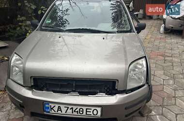 Хетчбек Ford Fusion 2004 в Запоріжжі