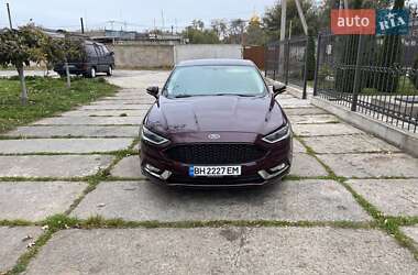 Седан Ford Fusion 2016 в Ізмаїлі