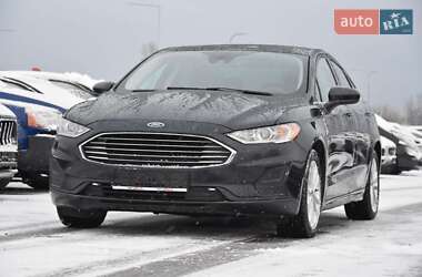 Седан Ford Fusion 2020 в Киеве