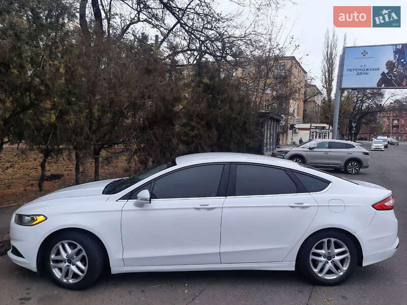 Седан Ford Fusion 2015 в Одессе