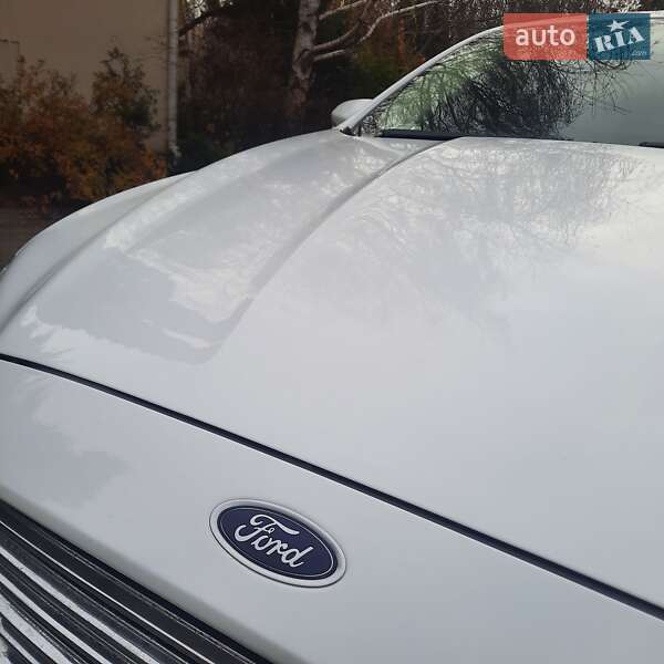 Седан Ford Fusion 2014 в Запорожье