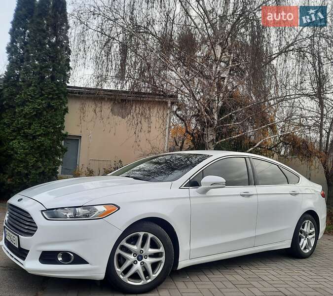 Седан Ford Fusion 2014 в Запорожье