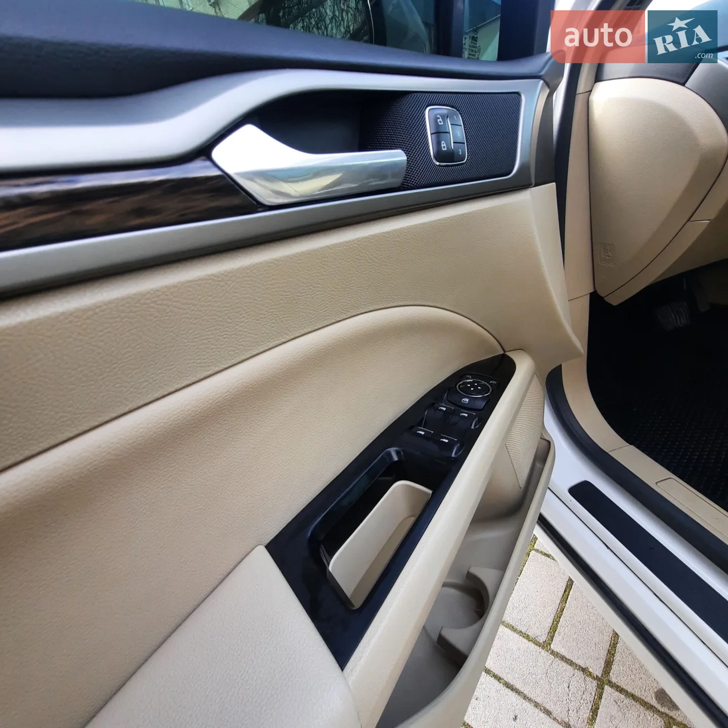 2014 Ford Fusion - мініатюра 15