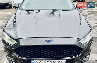 Ford Fusion 2015