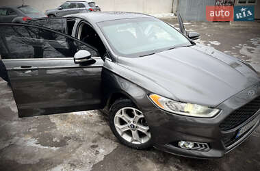 Седан Ford Fusion 2015 в Киеве