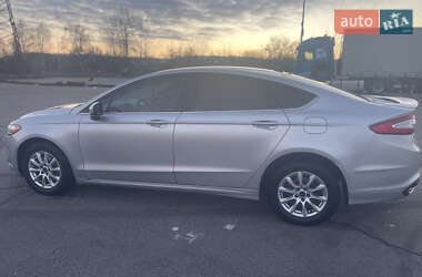 Седан Ford Fusion 2015 в Киеве